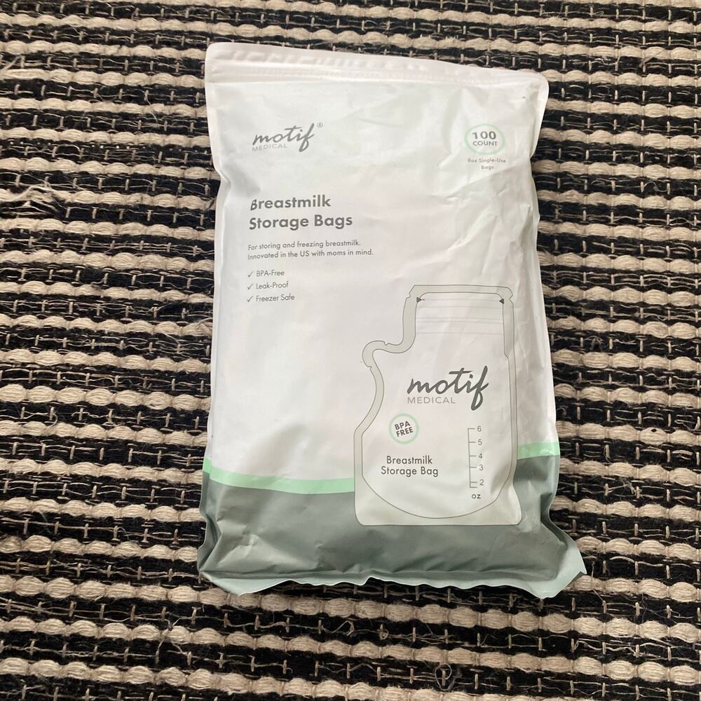 🌿Motif Breastmilk Storage 100 Bags Freezer Safe BPA Free